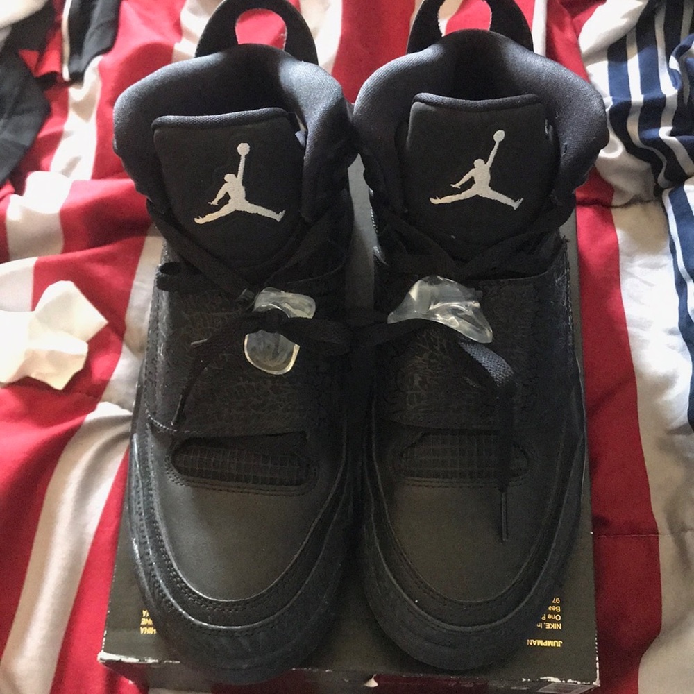 Air jordan son of mars